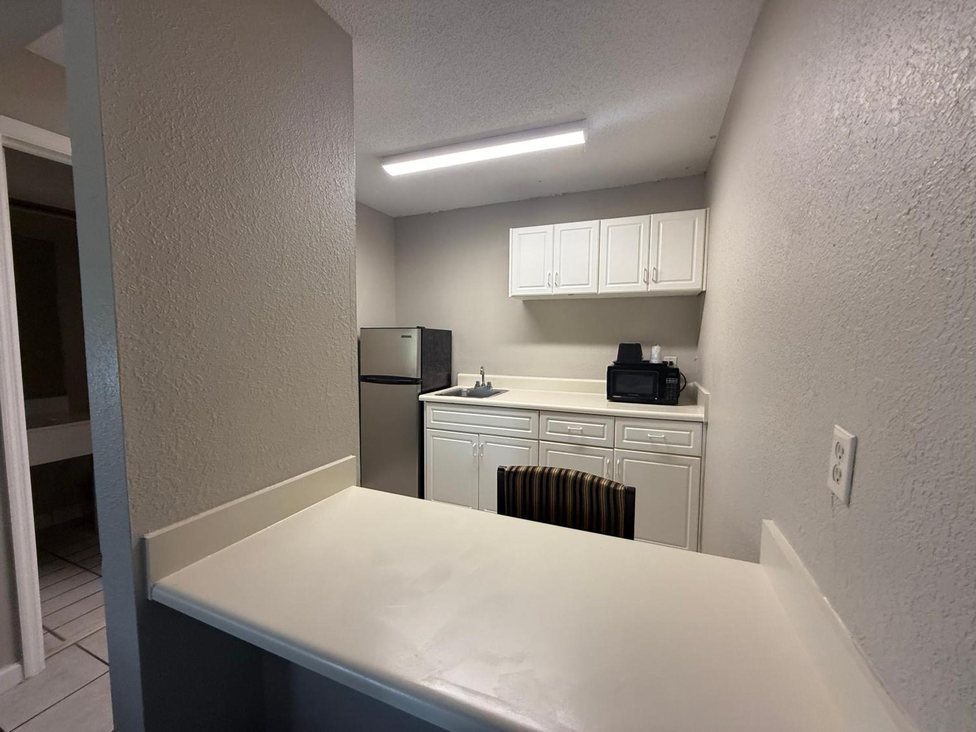 Country Hearth Inn & Suites Augusta Dış mekan fotoğraf